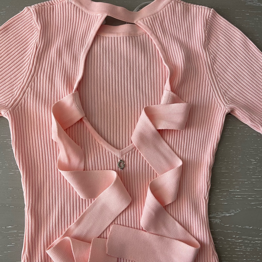 NWOT Guess Back Tie Knitted Short Sleeve Top
